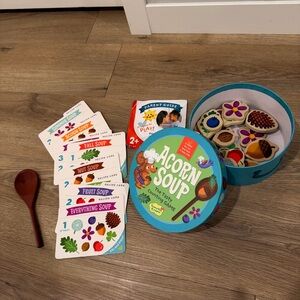 Peaceable Kingdom. Acorn Soup Game (Toddler Game)